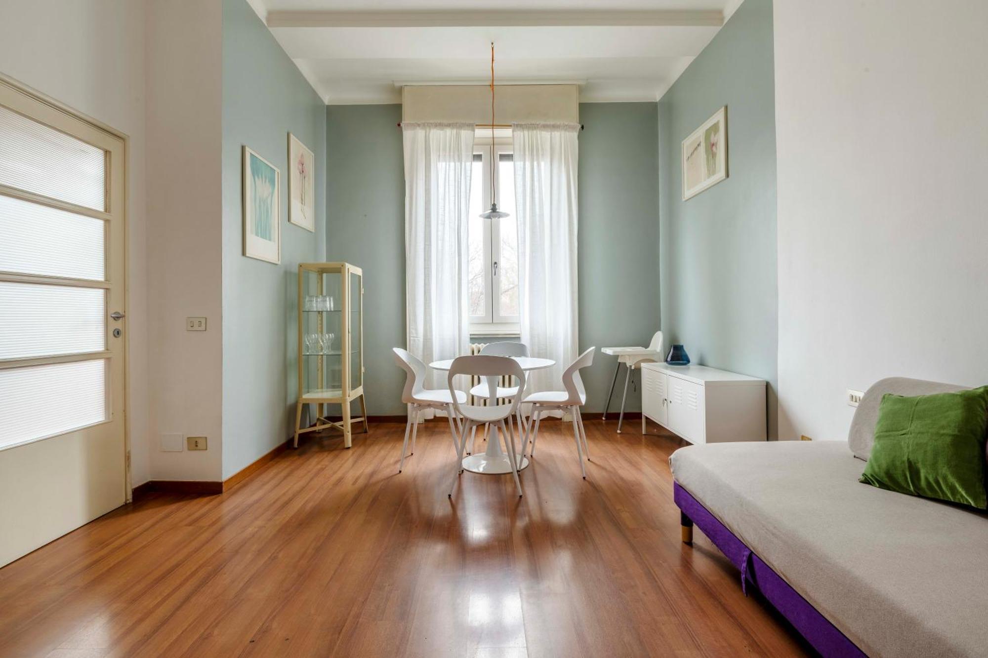 Luvi - Solari Apartment Milan Bagian luar foto